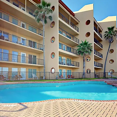 Suntide II Apartment